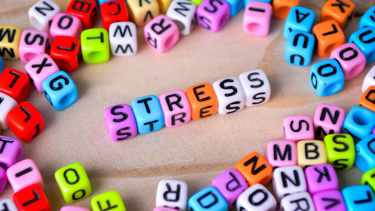Comprendre le stress avant de vouloir le combattre